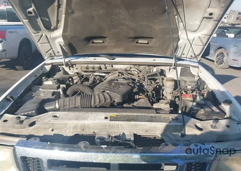 2010 Ford Ranger Sport/Xlt из США, поврежденный, VIN 1FTLR4FE8APA55222